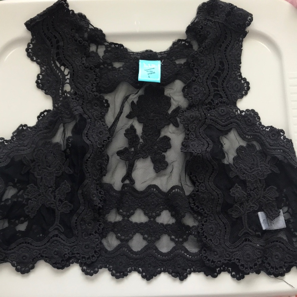 Black Lace Short Vest